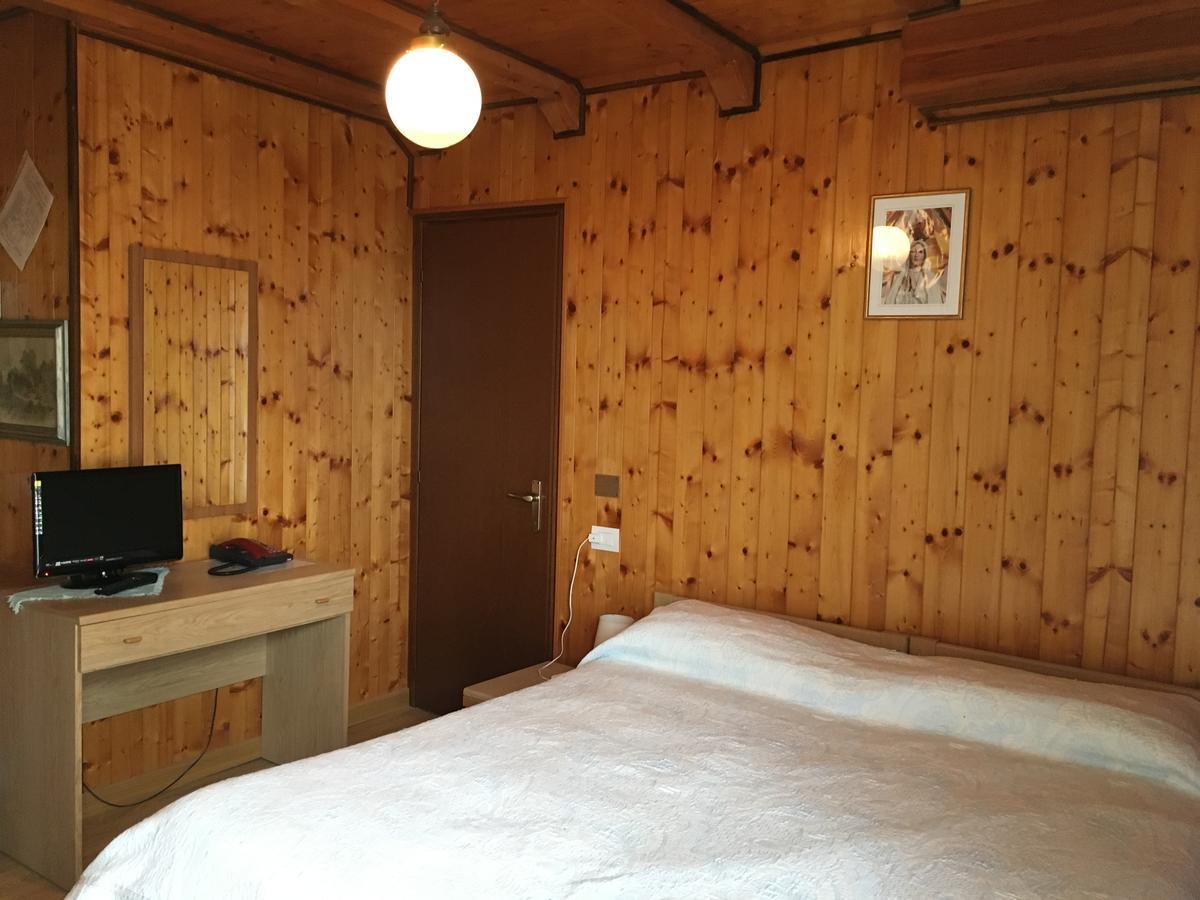 Hotel La Perla